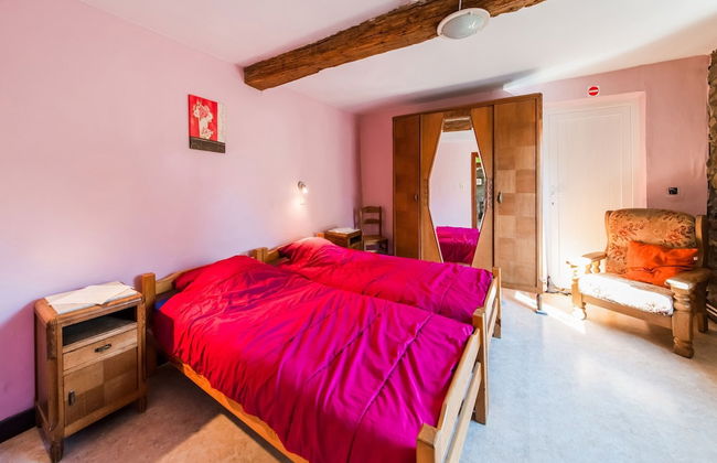 Forestside Escape for 15 Guests - Photo 10