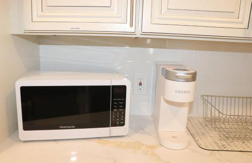 Spacious & Elegant 3 full bedroom apartment - Heart of Long Island - Foto 31