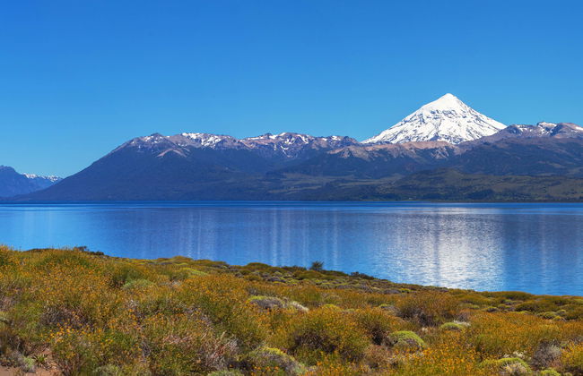 Excursion au lac Huechulafquen et au volcan Lanín - Photo 1