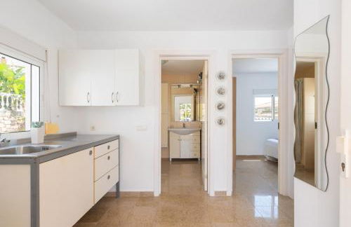 Casa Torremuelle II - Townhouse with private Pool & BBQ near Playa Bonita - Photo 17