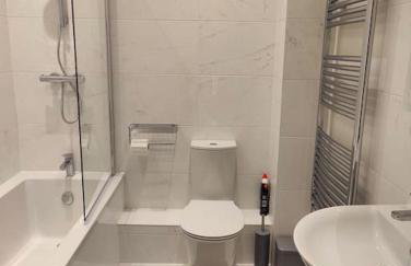 2 bedroom en-suite apartment in Basildon, Essex (Enjoy the simple things in life) - Foto 44