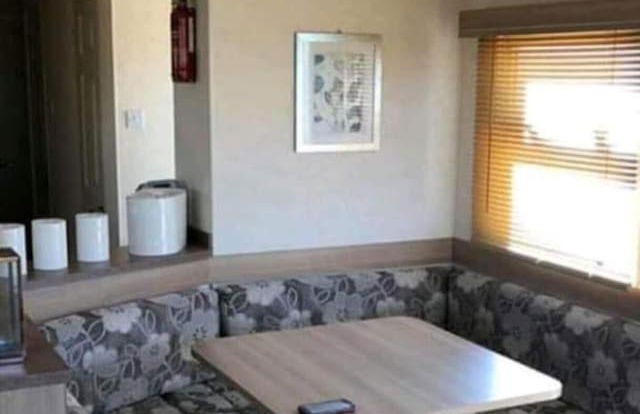 Captivating Three Bedroom Caravan tv in Each Room - Foto 13