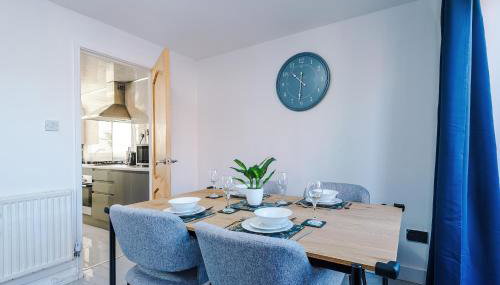 Pearl Reside - Sleeps 5, Free Parking & 5 Mins Manchester Centre - Foto 4