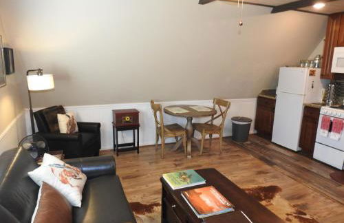 Historic Gold Town Loft A-Frame 1 Bedroom with sofa sleeper WIFI - Foto 5