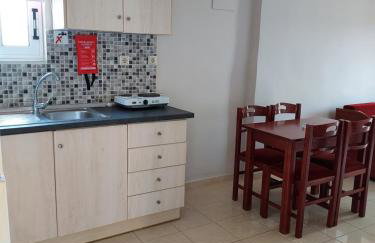 Canditas Studios - Photo 18