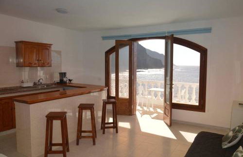 Sunset in the Atlantic Apartamentos Playa de Alojera - Foto 8