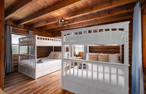 Lakeside Haven with Jacuzzi and Games - Foto 35