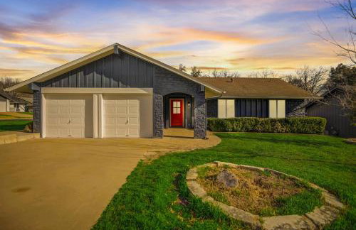 Custom Designer Home. Sleeps 9. Close to domain Q2 - Foto 41