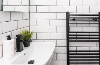 Cheerful 2 Bedroom Homely Apartment, Sleeps 4 Guest Comfy, 3x Double Bed, Parking, Free WiFi, Suitable For Business, Leisure Guest,Glasgow, Glasgow West End, Near City Centre, Perfect For Common Wealth Games 2026 - Foto 40