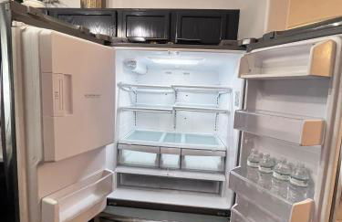 Spacious 2 en-suite BR, pool & spa retreat - Foto 43