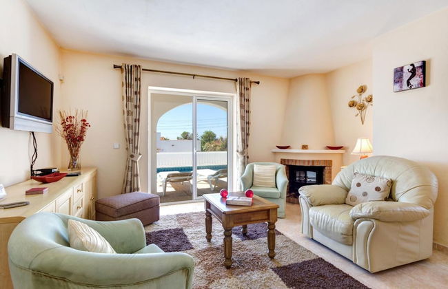 107620- Villa in Cala Porter - Photo 10