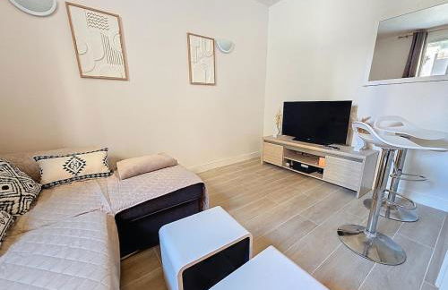 2 Pièces accès par code proche Metro - Foto 8