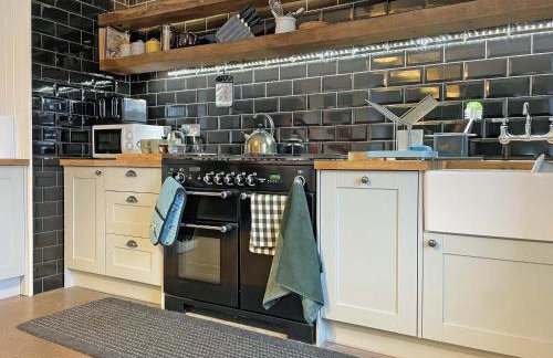 The Haining - Foto 11