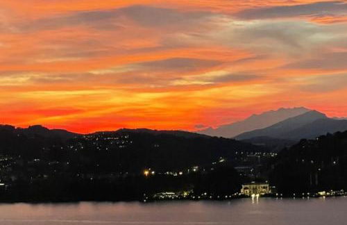 La Terrazza sul Lago di Como con garage - Photo 59