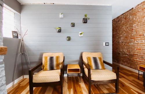 Blue Ox Charming 2 Bedroom Triplex - S Broadway - Photo 4