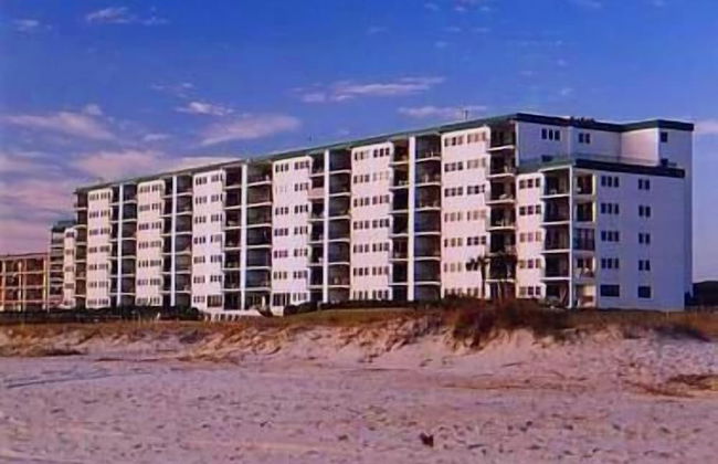 Amelia South Condos - Foto 1