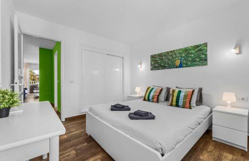 NEW Pools Wonderful Views AC - Foto 34