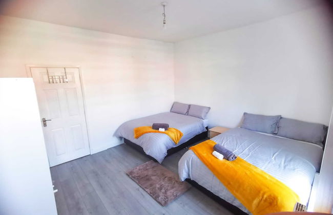 Charming 4-bed House in Manchester - Foto 10