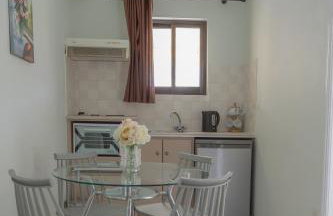 Aggelos Apartments & Deluxe Studios - Photo 28