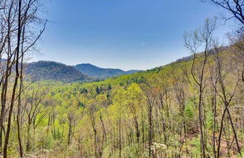 Deck and Fire Pit Mtn-View Cabin in Rabun Gap - Foto 22