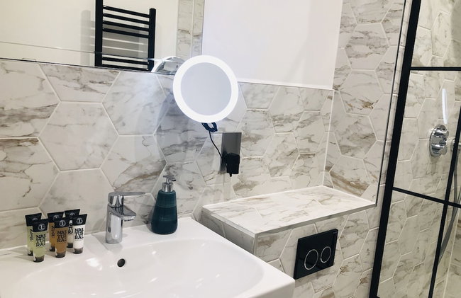 2Bed 2Bath Apartment in Liverpool Street, Steps to Brick Lane, Spitalfields & Shoreditch - Foto 48