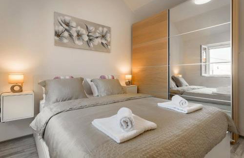 Holiday home krika -Three Bedroom Home with heated Pool and Jacuzzi - Foto 34