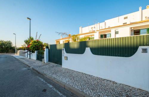 Villa Sequeira - Private Pool - Free WIFI - BY BEDZY - Foto 29