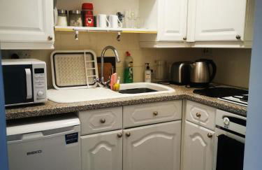 A private, cute, one bedroom self catering annexe - Foto 4