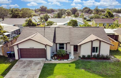 Spacious 4-Bedroom Villa Near Disney World - Foto 44