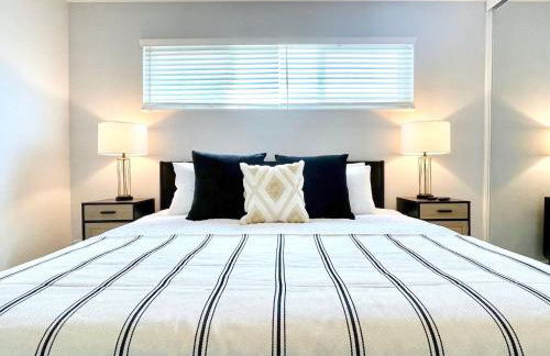 Downtown-Nomads-King Bed-Free Parking - Foto 11