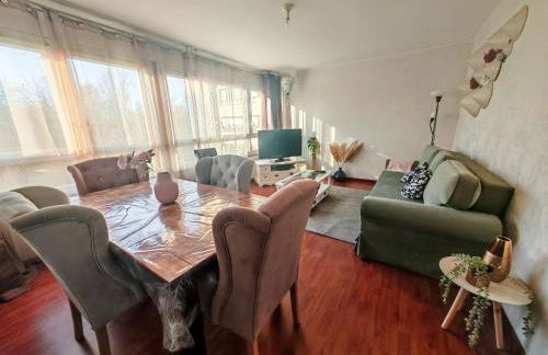 T3 COSY petit balcon 5mins France miniature - Foto 1