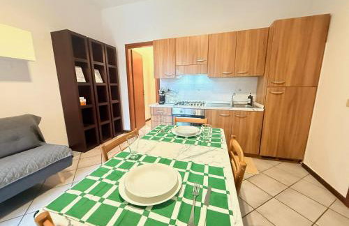 Relax con terrazza giardino e posto auto - Photo 17