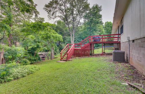 Yard and 15 Boat Slip Waterfront Grove Getaway - Foto 21