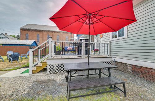 Family-Friendly Glens Falls Home with Sun Porch - Foto 40