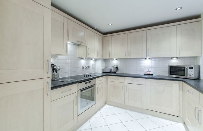 Roomspace Apartments-Courtyard Guildford - Foto 19