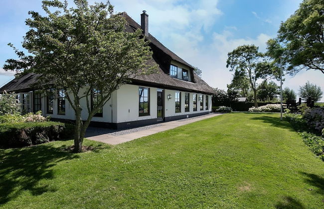 Spacious Holiday Home De Pauwenhof - Photo 40