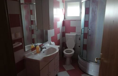 Apartman with Adriatic view "Biočić" - Foto 15