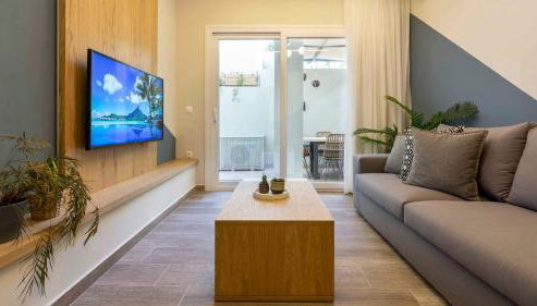 “Champions” Apartment in N. Kosmos neighbourhood - Foto 2