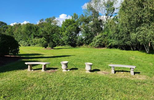 13-Acre Private Estate, Private Lake, Private Golf Range, Private Forest & Hiking Trails - Foto 67