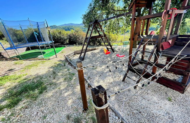 Detached Villa - Sleeps 10 - Pool - Pergola - Playground for Children - Wifi - Foto 62