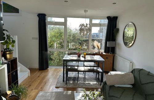 Cosy, central with parking - The Cornish Casa - Foto 8