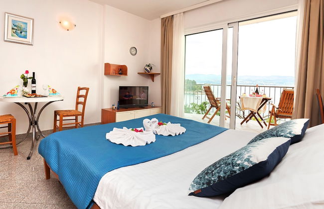 Splendid Beachfront Medveja Apartments - Foto 4