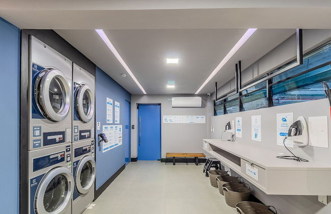 RUP Studios Equipados em Prédio Piscina - Foto 76