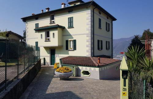 Il Palazzo apartment with a view of the lake and nature - Foto 1