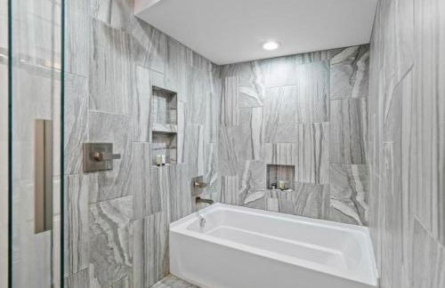 Lake Front Outdoor Living Sleeps 8 - Foto 18