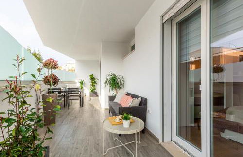 Colombo Palace - viale colombo 358 - Photo 49