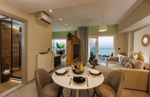 Hersonissos Beach Front Suites - Photo 12