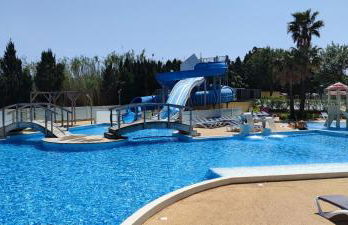 Bungalow Camping 4 etoiles, 6 personnes, climatisation, parking, piscine, Wi-Fi - Foto 23