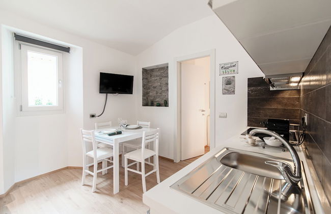 Love Corner - Foto 3