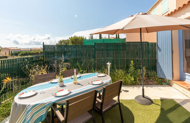 3 bedroom House in Carqueiranne with garden and terrace - Photo 23